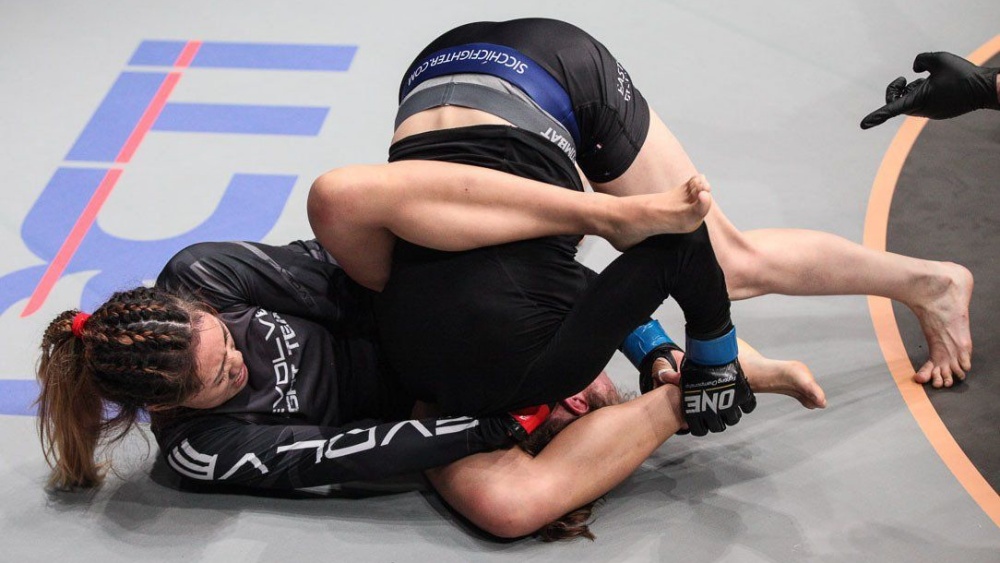 3 Must-Know Beginner Necktie Chokes In BJJ